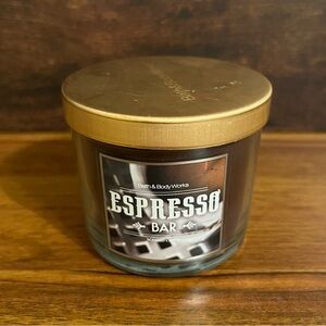Bath & Body Works Espresso Bar 4oz Candle